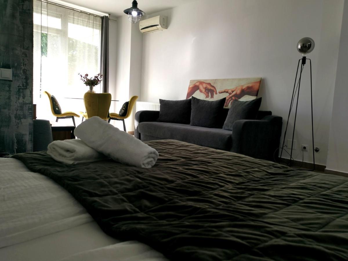 Caraway Apartment Oradea Zewnętrze zdjęcie