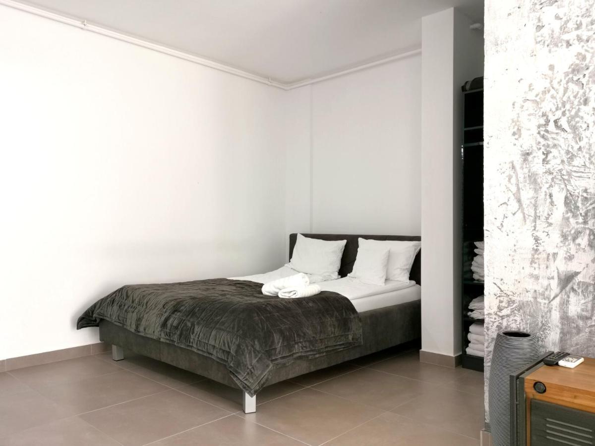 Caraway Apartment Oradea Zewnętrze zdjęcie