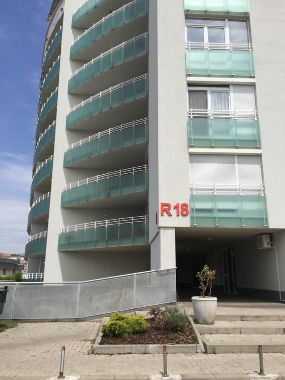 Caraway Apartment Oradea Zewnętrze zdjęcie